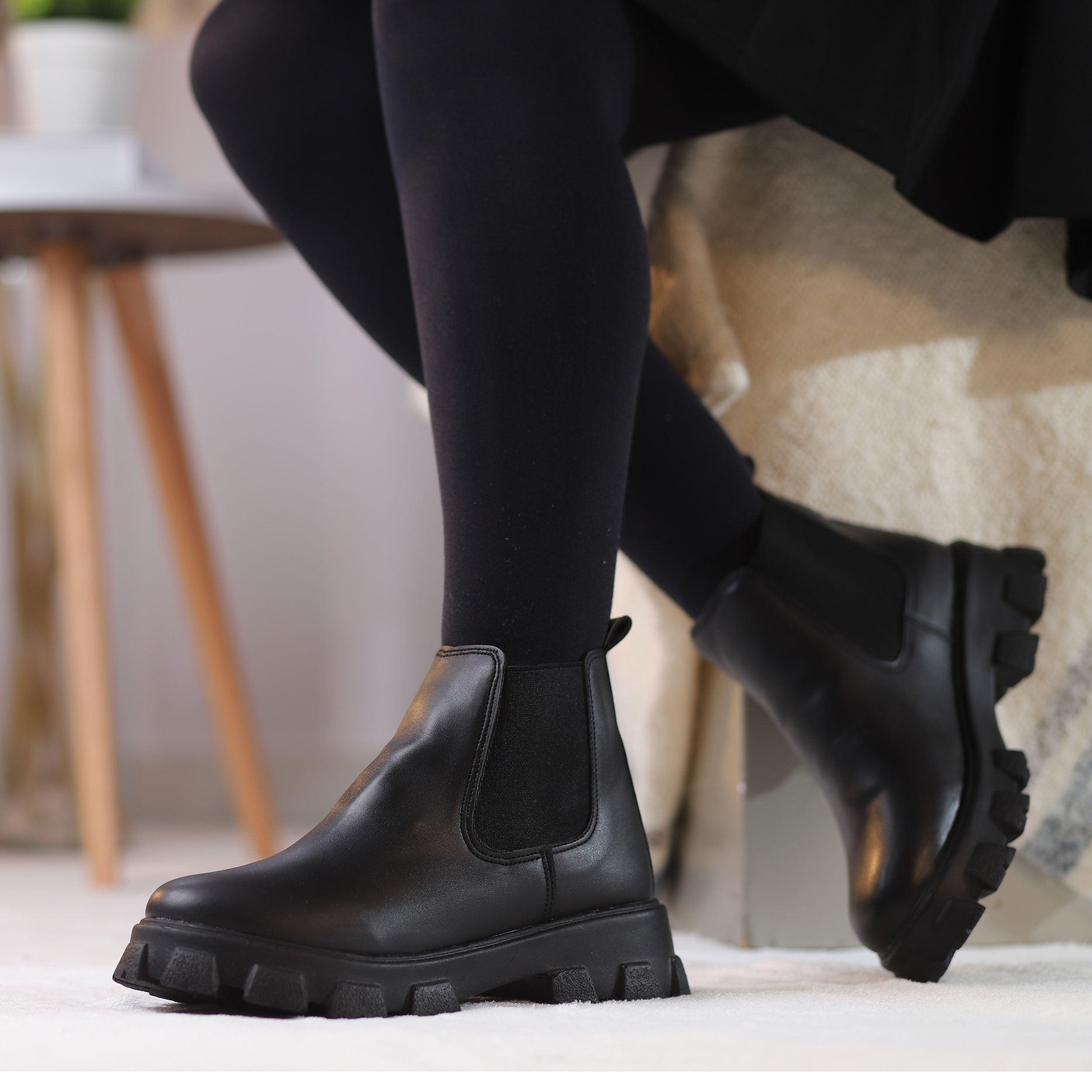 chelsea boots - Black