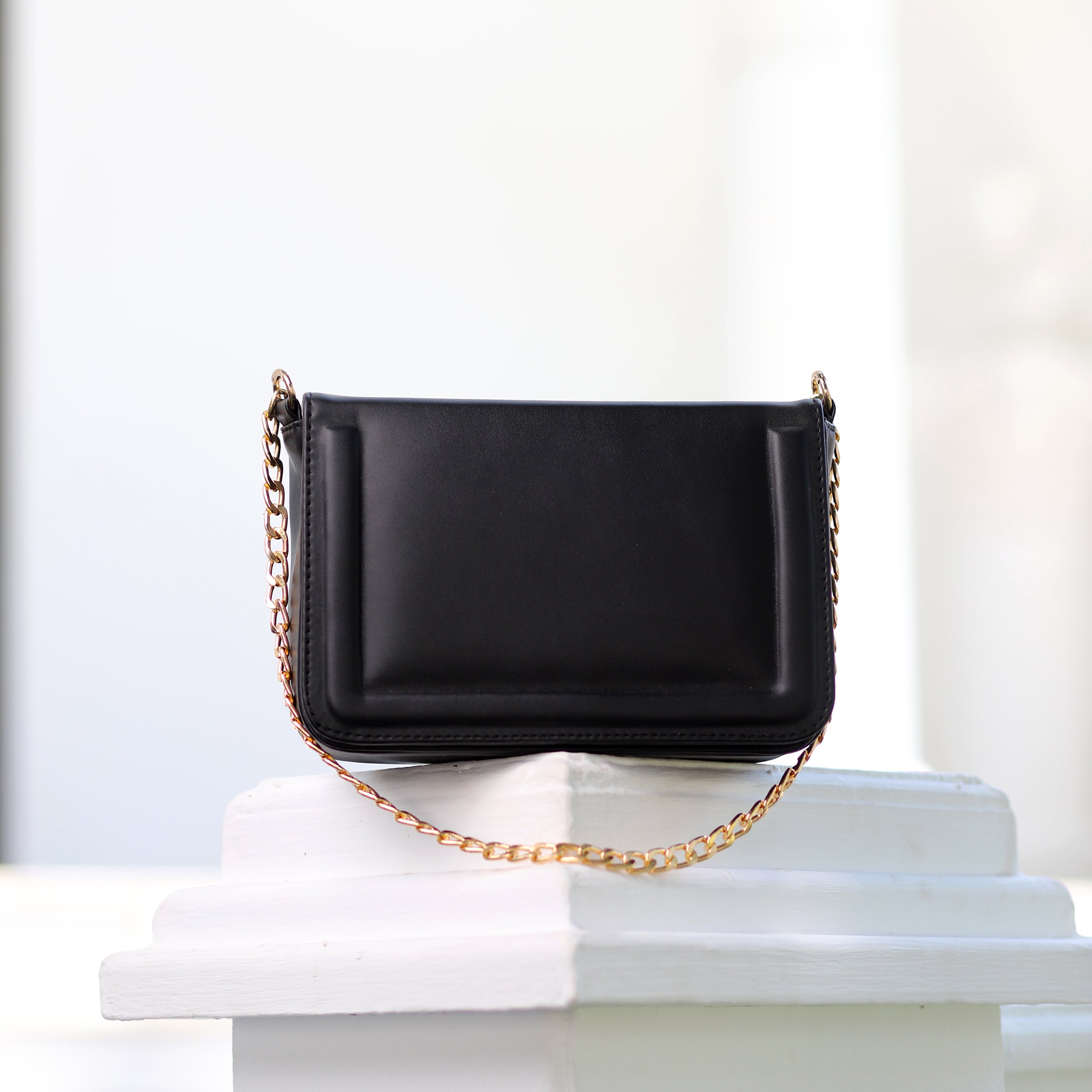 Elegance Chain Bag